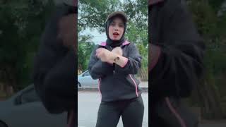 Download lagu Rica pakai Bootcut mp3