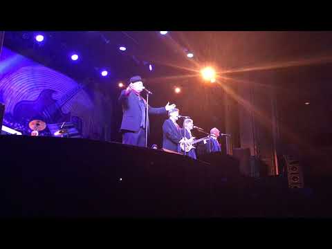 Brooklyn Bridge with Joe Esposito   Blessed is the Rain