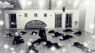 &quot;Kids dance&quot; - &quot;Santa claus is coming to town&quot; - Mariah Carey