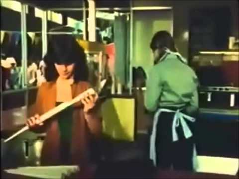 Manfred Mann's Earth Band - Blinded By The Light (official video)