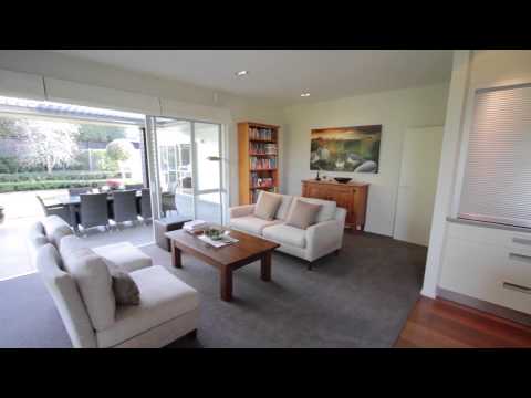 SOLD - 1/209 St Andrews Road, Epsom - Diana West and Peter West