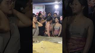 Download lagu Joged Bali Super Seru! Penonton Ikut Joged Bareng di Depan Panggung 😆💃 mp3