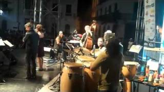 Paoli Mejias conga solo Adam Cruz drums solo con Danilo Perez en el Panama jazz