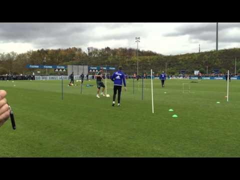 Fabian Giefer im Stangenparcour