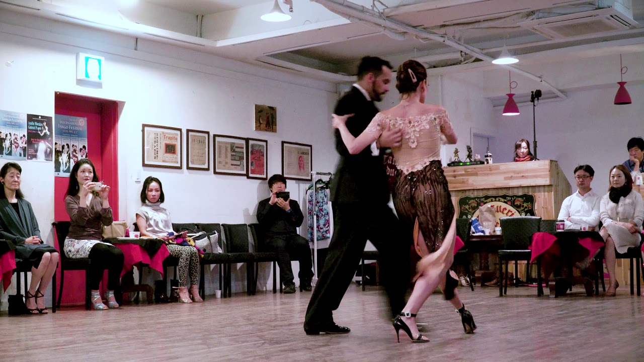 [ Tango ] 2019.12.08 - Sebastian Acosta & Laura D'Anna - Show No.1