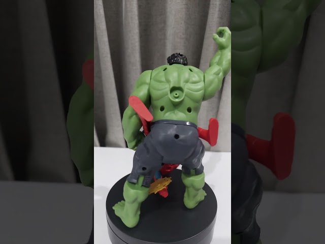 Vídeo relacionado con Marvel Conjunto de pijama The Incredible Hulk Crash Krunch para niños de Los Vengadores, Negro, 5-6 años
