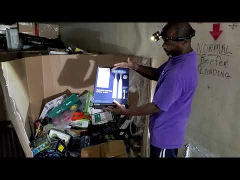 WM Liquidation Pallet Unboxing.  lots of goodies! Pallet 5of22