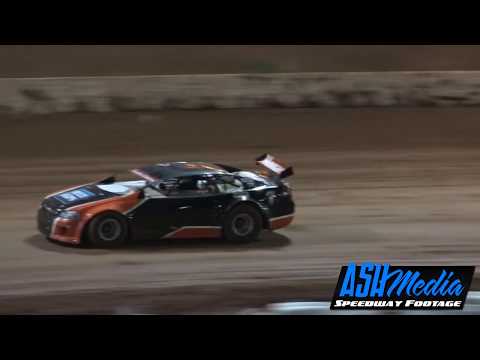 RSA Outlaw Sedans: A-Main - Archerfield Speedway - 09.03.2019