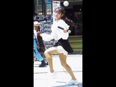 2019.07.06 화이트데이(Whiteday): 지혜 -달(Shine on light) #홍대앞걷고싶은거리 버스킹존#