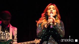 Aneeka | Sin Combustible en vivo