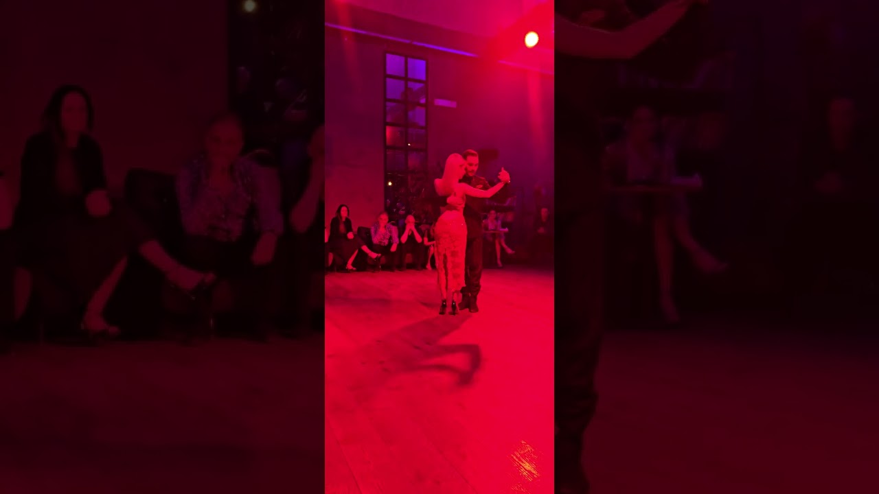 Francesca Aracri y Mert Moran - Roma - La bordona milonga / "De Antaño" , J.D'Arienzo