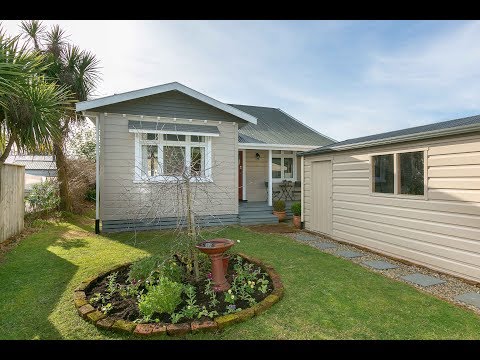 15 Atiawa Street, Glen Avon, New Plymouth