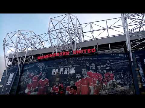 outside Old Trafford Manchester United V Villarreal Champions League 29/9 /2021 #vivaronaldo #mufc