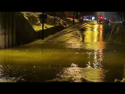 Tradicija se nastavlja: Ponovo poplavio podvožnjak u Buća Potoku, policija na licu mjesta