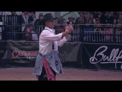 Ross Hill's first "Selfie" in two years