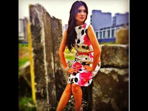 Atikah Suhaime Bila Cinta Filianti Vlee (Lirik)