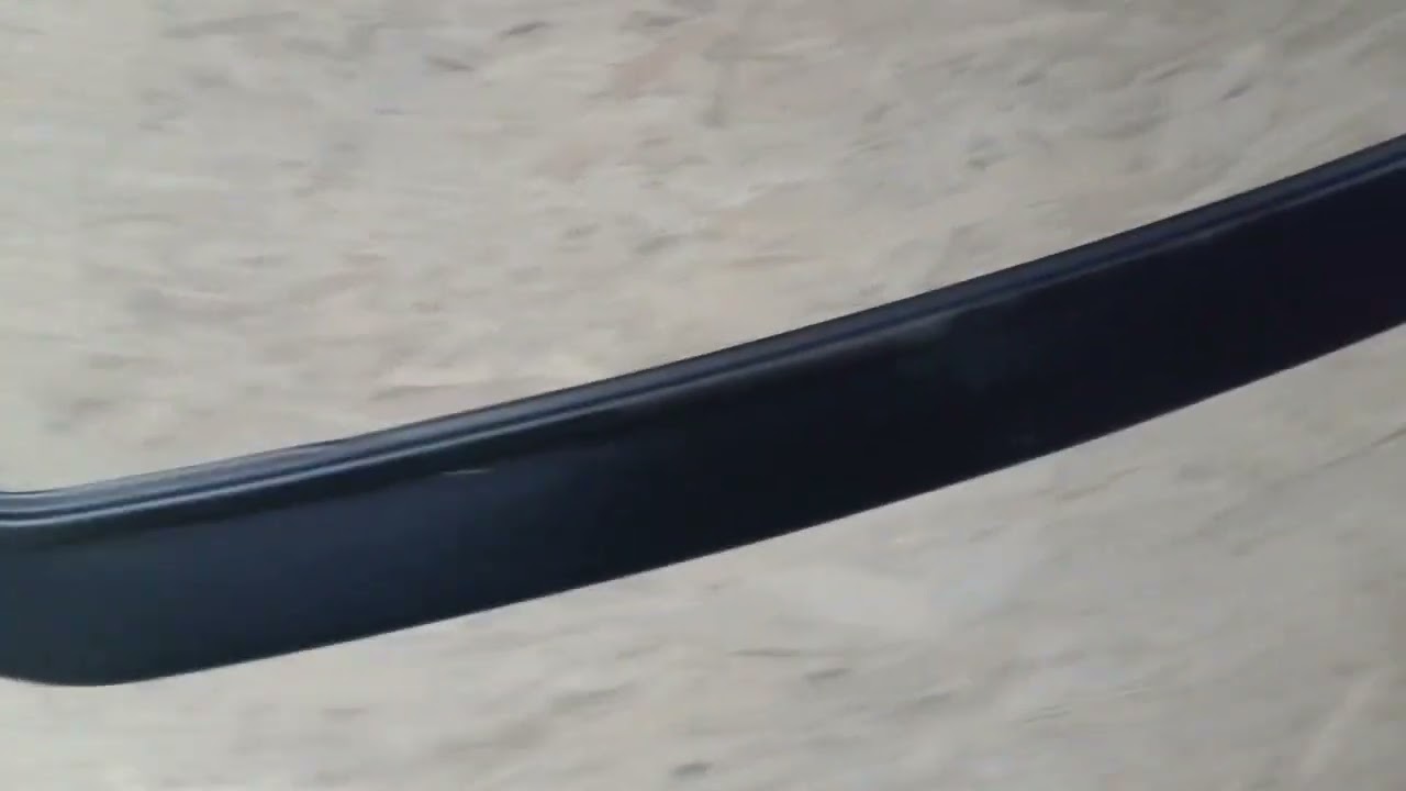 Volkswagen Amarok 2022- Deflektor maski V1 (EuroCap) Video 1