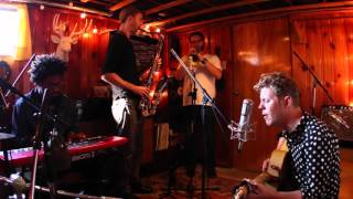 Anderson East: Devil in Me | Peluso Microphone Lab Presents: Yellow Couch Sessions