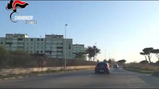 rivolta-profughi-minorenni-dacci-soldi-e-documenti