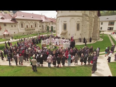 Mănăstirea Putna - Axionul „Îngerul a strigat”