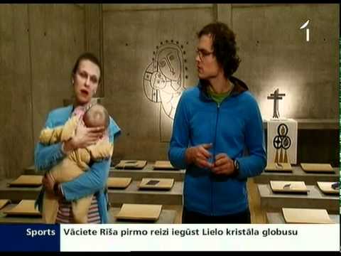 No Japānas Latvijā atgriežas Žagaru ģimene