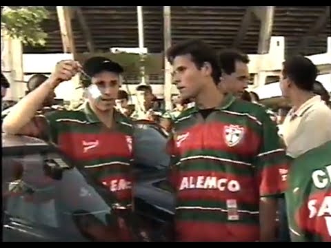 Globo Esporte 29/04/1998 -Paulistão 1998 -Portuguesa dá 12 carros aos jogadores /Amistoso da seleção