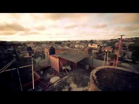 Los 3 Gatos ft La Fiskal  - LA MOCHA