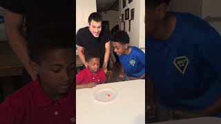 Download lagu WHO CAN EAT THIS CANDY FASTER 😂😂😂 mp3