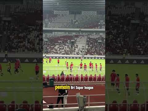 BEDA KASTA! Warming Up Pemain Premier League vs BRI Super League 😭🔥