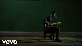 Musik-Video-Miniaturansicht zu Treat You Better Songtext von Shawn Mendes