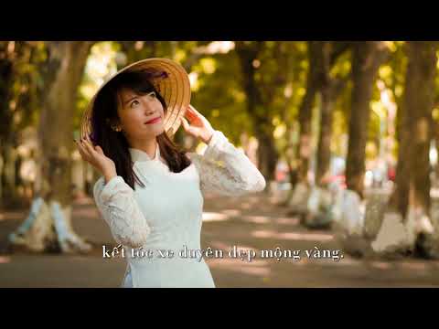 Tình xa còn lại lá vàng - Bảo Yến