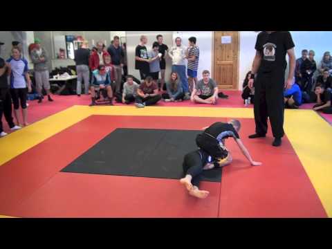 ANGELINA vs JON VETLE EIDSVOLL OPEN DESEMBER 2013 SW