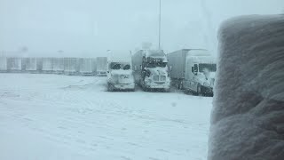 preview picture of video 'Snow ❄️ At Nebraska USA || Truck Driver America Canada UAE'