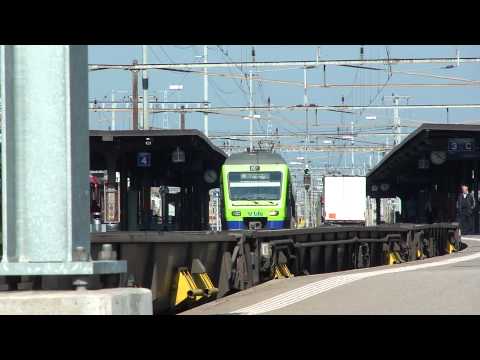 BLS Re 485 "001" pulling a "RoLa" train with only 1 truck on it