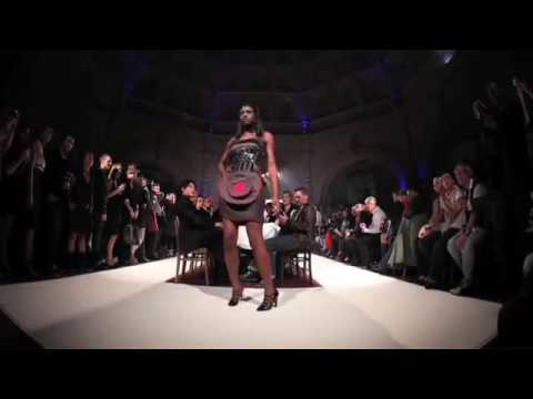 ARREY Fashion Dinner Catwalk Retro!