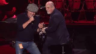 Billy Joel &amp; Brian Johnson: You Shook Me All Night Long (Live at Madison Square Garden 21/03/2014)