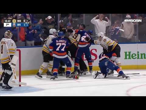 New York Islanders vs Boston Bruins BIG Scrum After Hit on Mathew Schaefer 