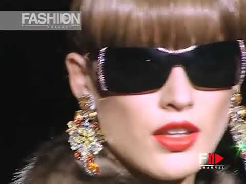 VALENTINO Haute Couture Fall 2003 2004   Fashion Channel