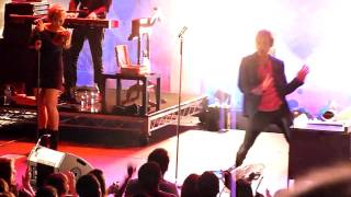 2011.11.5 Darren Hayes in Brisbane-Crush (1980 Me)