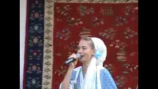 preview picture of video 'Elisabeta Nicolcioiu - Glogova - în concurs la 14.08.2013'