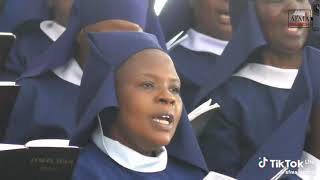 Download lagu NGINGUMHAMBI EMHLABENI mp3 Download lagu NGINGUMHAMBI EMHLABENI mp3