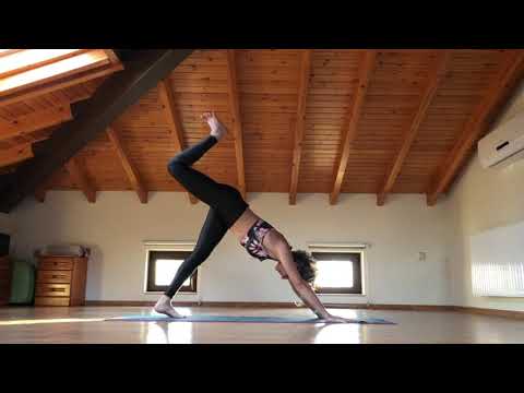 Yogaclass with @yogaoungareza