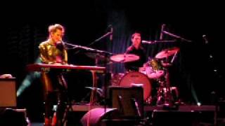 joan as police woman - save me