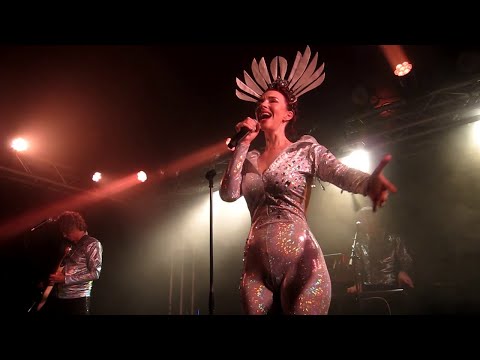 CHRYSTABELL - Pearls - Live @ Paris 06/2022 (#3/3)