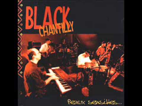 Black Chantilly   La Chantilly Negra