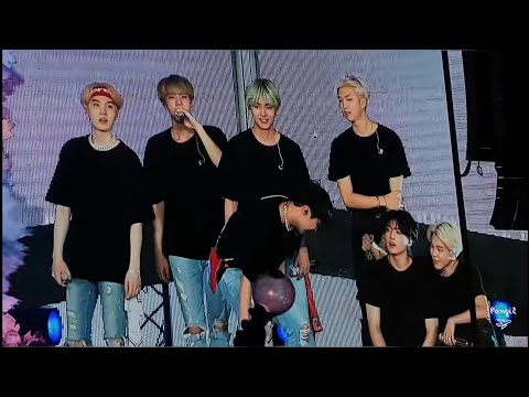 [190406]​[Fancam]​ BTS in Bangkok [Day1] | BTS WORLD TOUR 'LOVE YOURSELF' BANGKOK