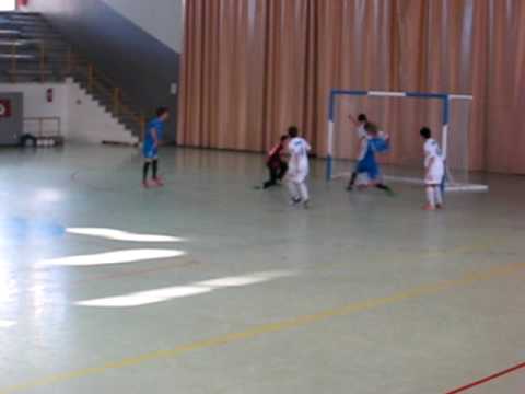 -_Alvaro del Mera F.S le roba la cartera a 2 jugadores del Azkar Lugo / Mera 6 - Azkar 2_-