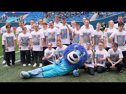 Футбол НОРМАЛЬНОЕ МЕСТО на Газпром Арене