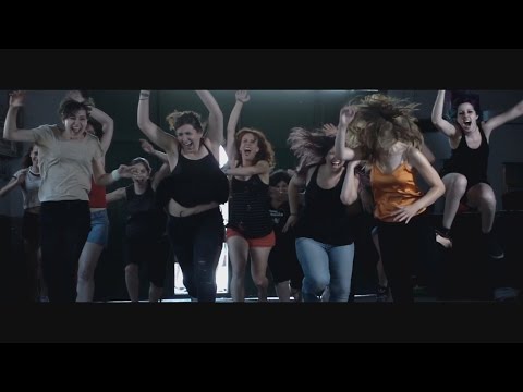 Locas - Mama Ladilla Videoclip Oficial