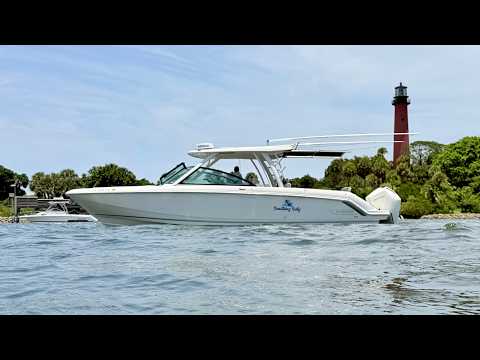 2024 Boston Whaler 320 Vantage Video